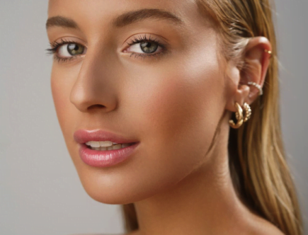 Essens Beauty - Makeup